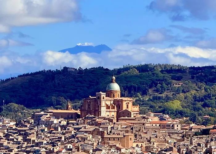 住宿加早餐酒店 Flora